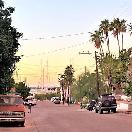 Downtown Beautiful 2Br Apartment Blocks From Beach #5 La Paz Exterior photo